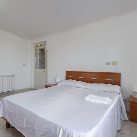 Appartement La Casa Di Anna... à Olgiata Extérieur photo