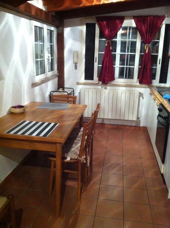 Appartement La Casa Di Anna... à Olgiata Extérieur photo